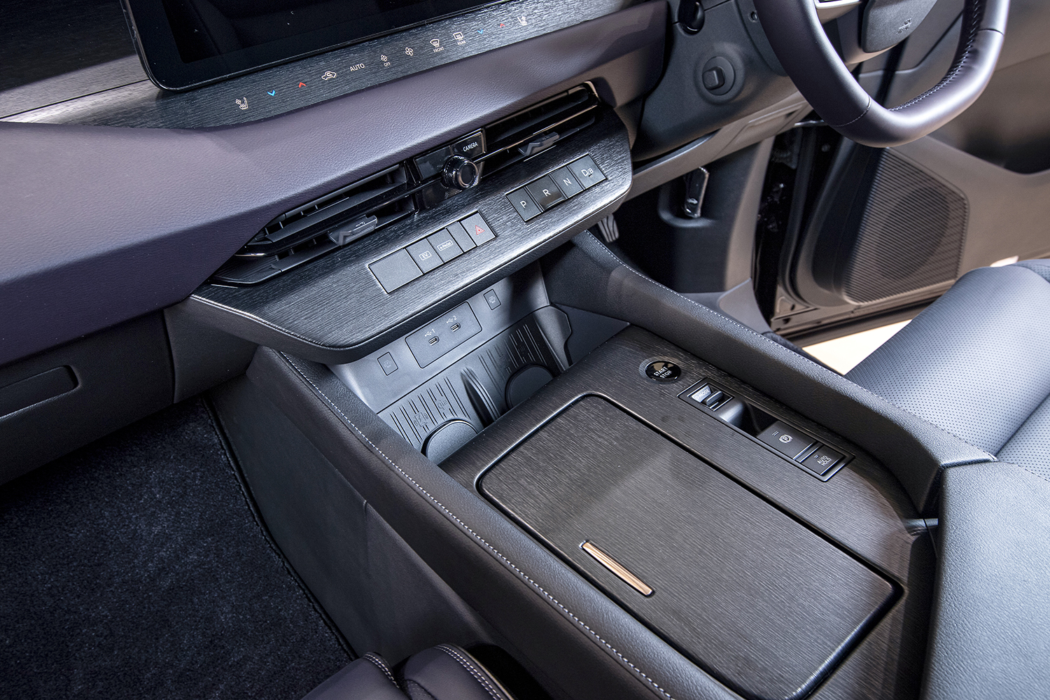 ジャパンモビリティーショー2025で新型日産エルグランドが公開 〜 画像12