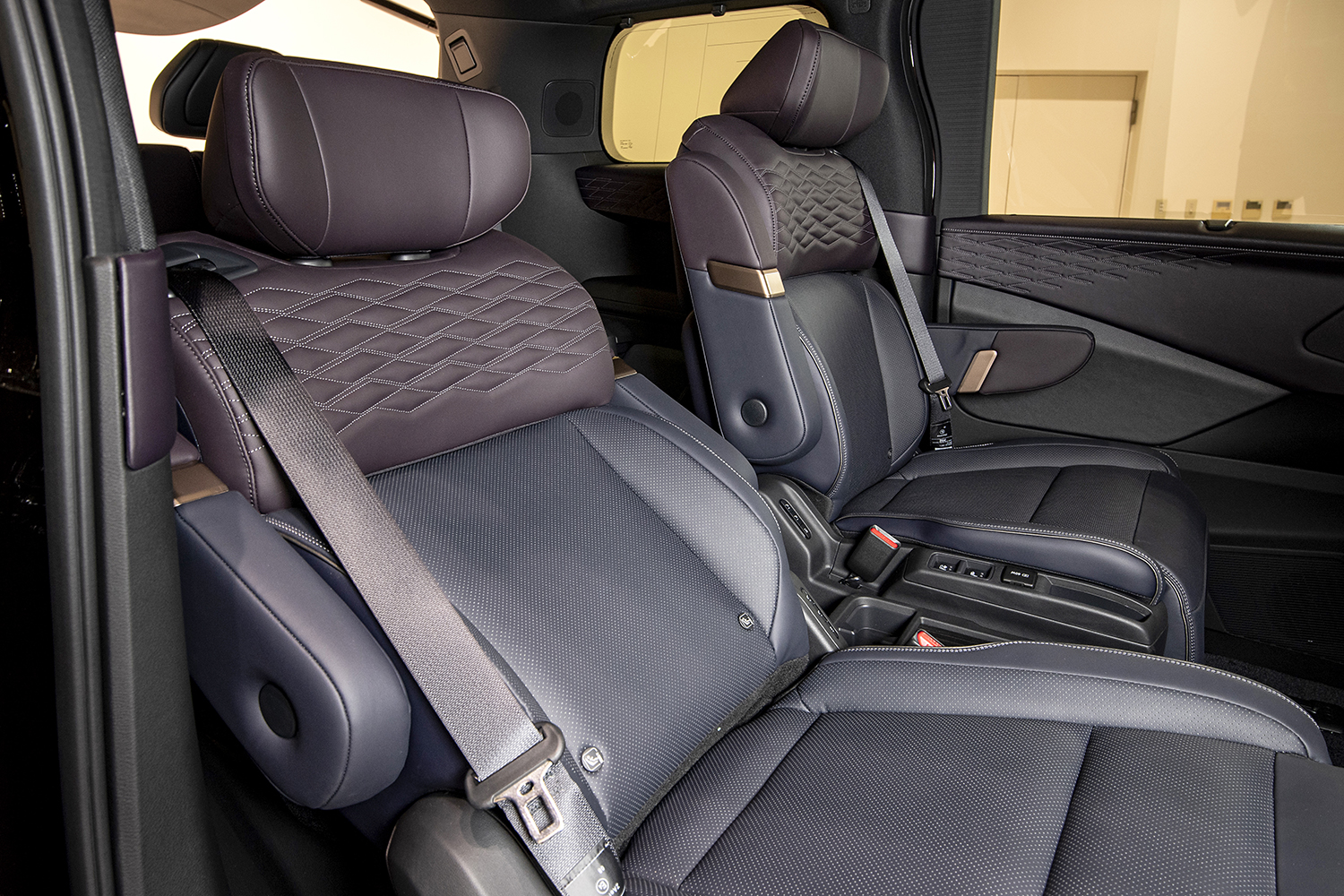 ジャパンモビリティーショー2025で新型日産エルグランドが公開 〜 画像15