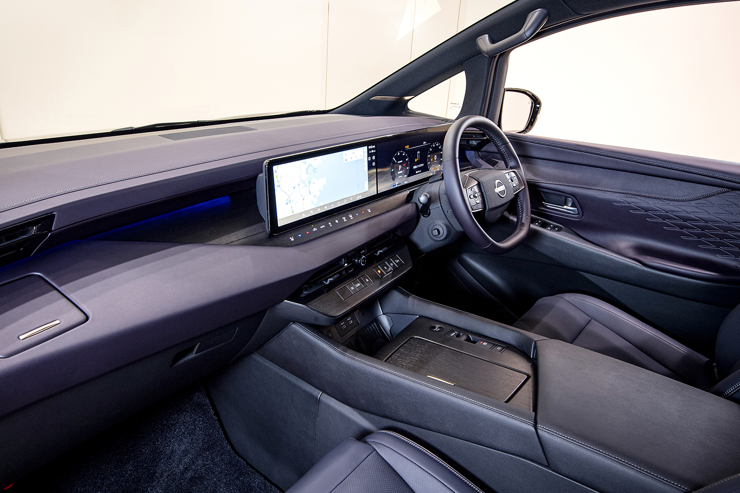新型日産エルグランドのインテリア