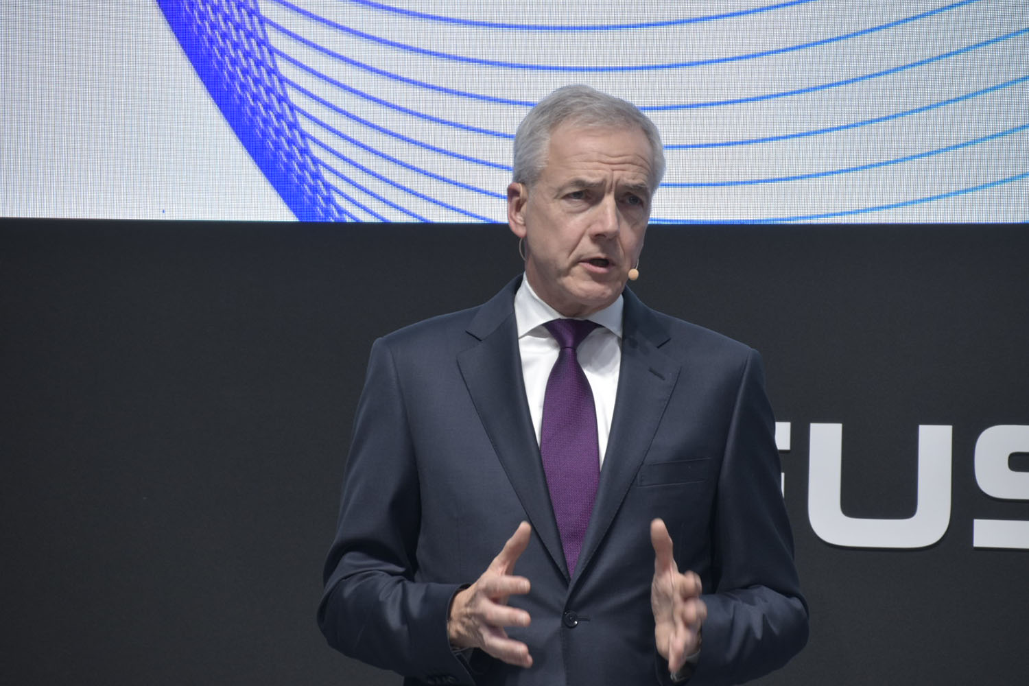 三菱ふそうのカール・デッペンCEO