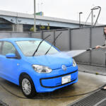 【画像】「洗車はピーカンの日に限る」なんて本気でいってる？　天候を味方にラクできる「雨の日」洗車のススメ 〜 画像3