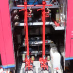 【画像】パンクした→お店でタイヤ交換だ……といってもトラックは乗用車のように容易じゃない！　そんなケースに「出張タイヤ交換」なるサービスが存在した 〜 画像2