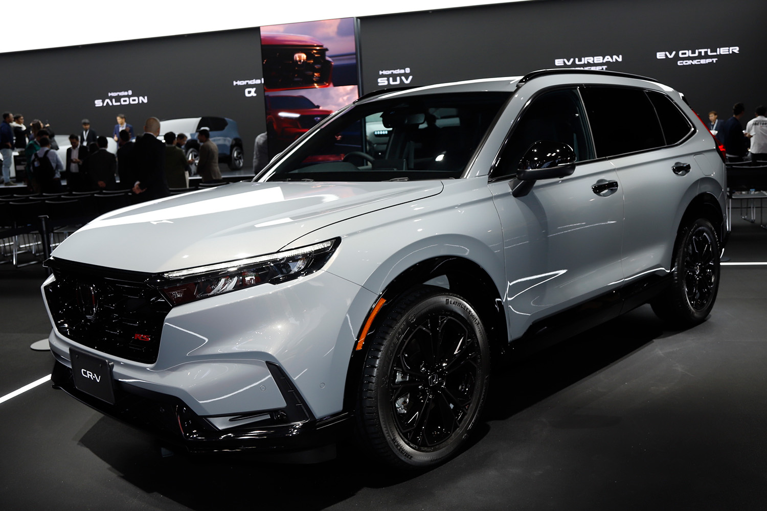 「CR-V e:HEV RS BLACK EDITION」のフロントスタイリング