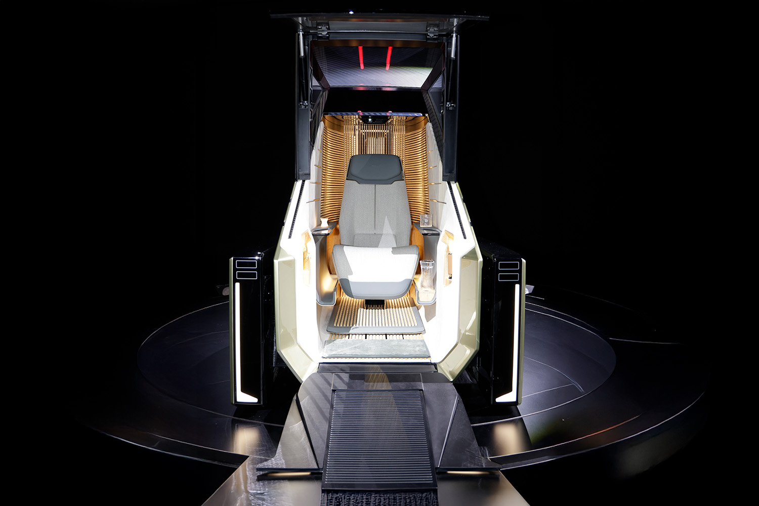 「LSマイクロコンセプト」のインテリア 〜 画像6