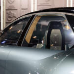 【画像】３輪・６輪・そしてクーペ！　固定観念をぶっとばした「未来のLS」３台が自由すぎて目から鱗!!【ジャパンモビリティショー2025】 〜 画像11