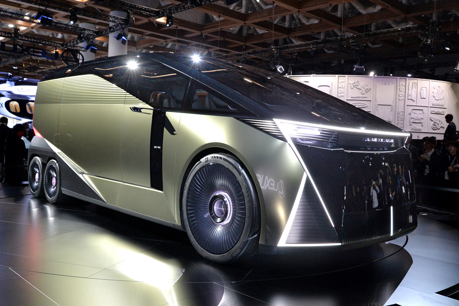 「LSコンセプト」のフロントスタイリング