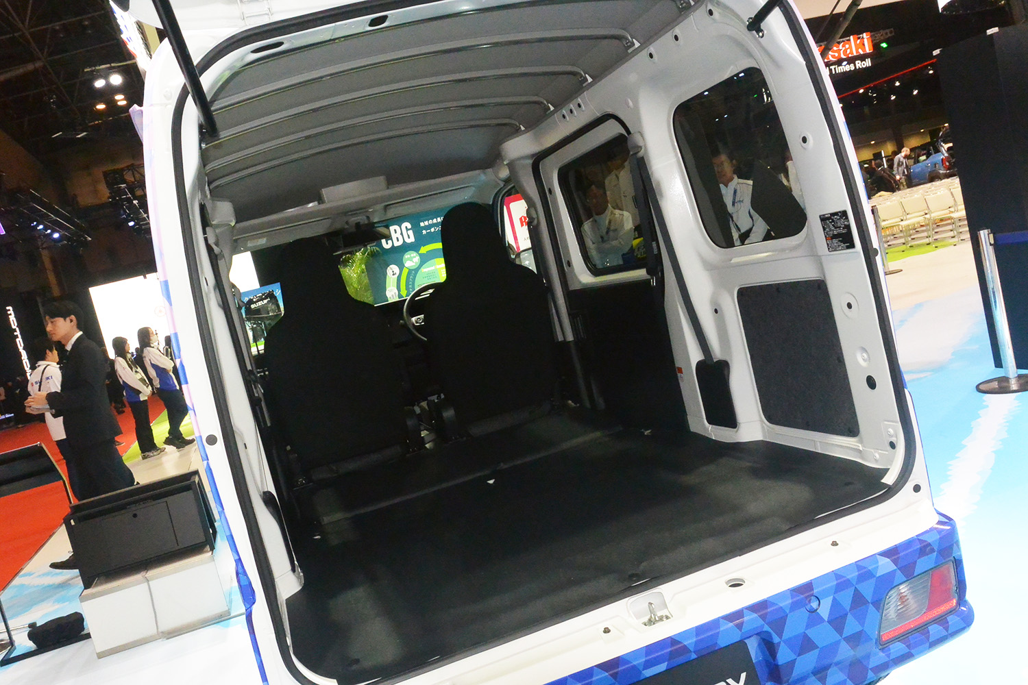 「eエブリイ・コンセプト」の荷台