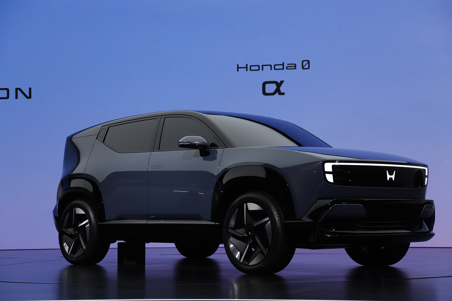 Honda 0 αのフロントスタイリング