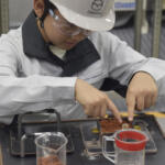 【画像】クルマ好きキッズはいの一番にブースへGO！　国産メーカーが集う「Out of KidZania」がほかじゃ体験できない内容だらけだった【ジャパンモビリティショー2025】 〜 画像7