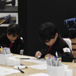 【画像】クルマ好きキッズはいの一番にブースへGO！　国産メーカーが集う「Out of KidZania」がほかじゃ体験できない内容だらけだった【ジャパンモビリティショー2025】 〜 画像17