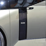 【画像】「込めた提案は100%実現したいと思ってます」　衝撃のレクサスLSコンセプト「６輪ミニバン・ショーファー」は市販する気マンマンだった【ジャパンモビリティショー2025】 〜 画像6