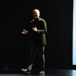 【画像】「込めた提案は100%実現したいと思ってます」　衝撃のレクサスLSコンセプト「６輪ミニバン・ショーファー」は市販する気マンマンだった【ジャパンモビリティショー2025】 〜 画像12