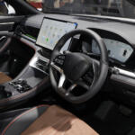 【画像】じつはEVよりもハイブリッドが本命かも!?　独自PHEVシステム「DM-i」を搭載したSUV「BYDシーライオン６」は日本メーカーにとって脅威でしかない【ジャパンモビリティショー2025】 〜 画像2