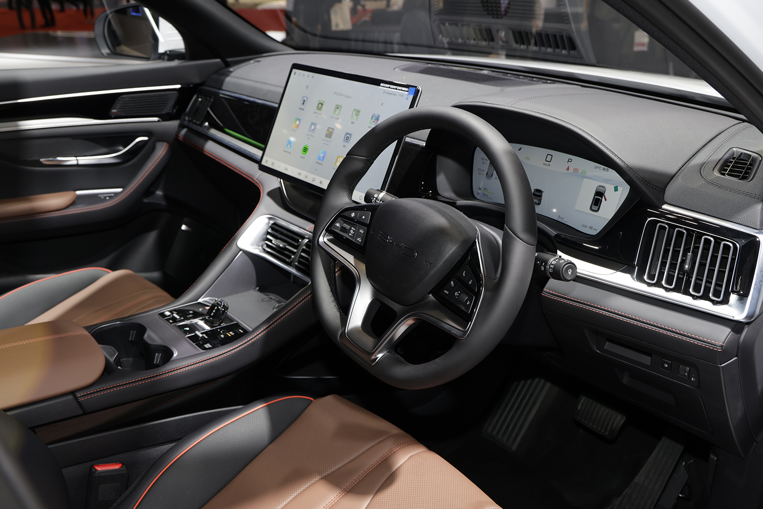 BYDシーライオン6 DM-iのインテリア