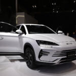 【画像】じつはEVよりもハイブリッドが本命かも!?　独自PHEVシステム「DM-i」を搭載したSUV「BYDシーライオン６」は日本メーカーにとって脅威でしかない【ジャパンモビリティショー2025】 〜 画像6