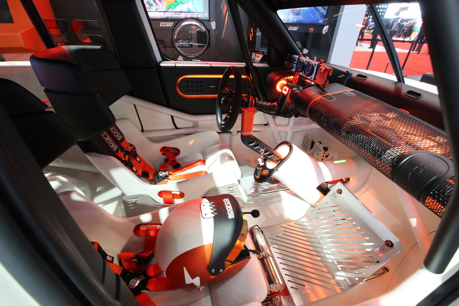 ヒョンデ・インステロイドのコクピット