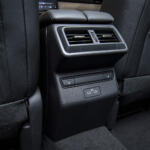 【画像】８年間に渡ってマツダの屋台骨を支えたコンパクトSUVが全面刷新！　新型CX-5は待望のストロングハイブリッド「SKYACTIV-Z」　を携えて日本上陸予定【ジャパンモビリティショー2025】 〜 画像8