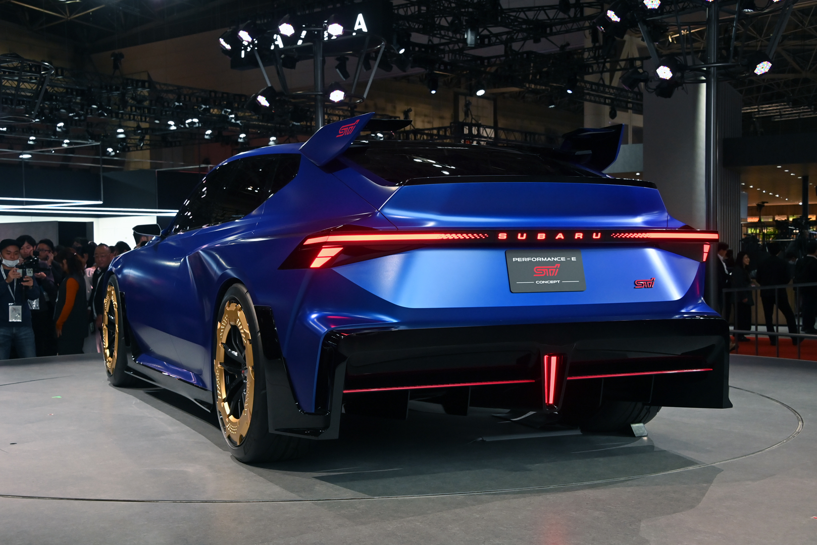 スバル・パフォーマンスE STIコンセプトのリヤスタイリング