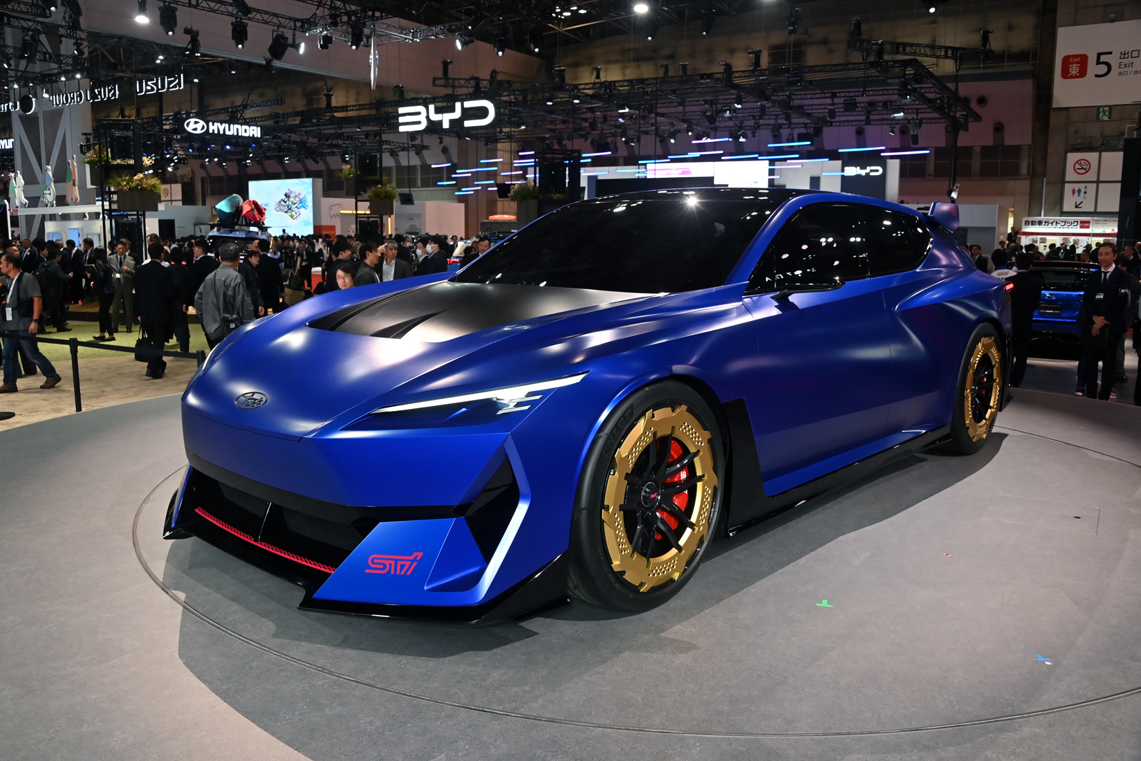 スバル・パフォーマンスE STIコンセプトのフロントスタイリング