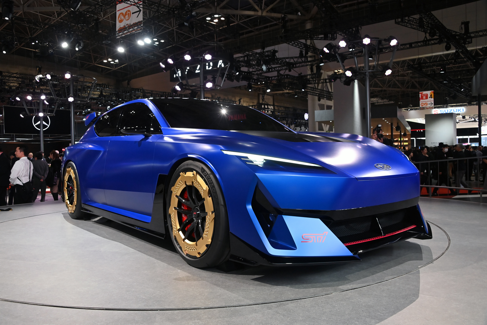 パフォーマンス‐E STIコンセプトのフロントスタイリング