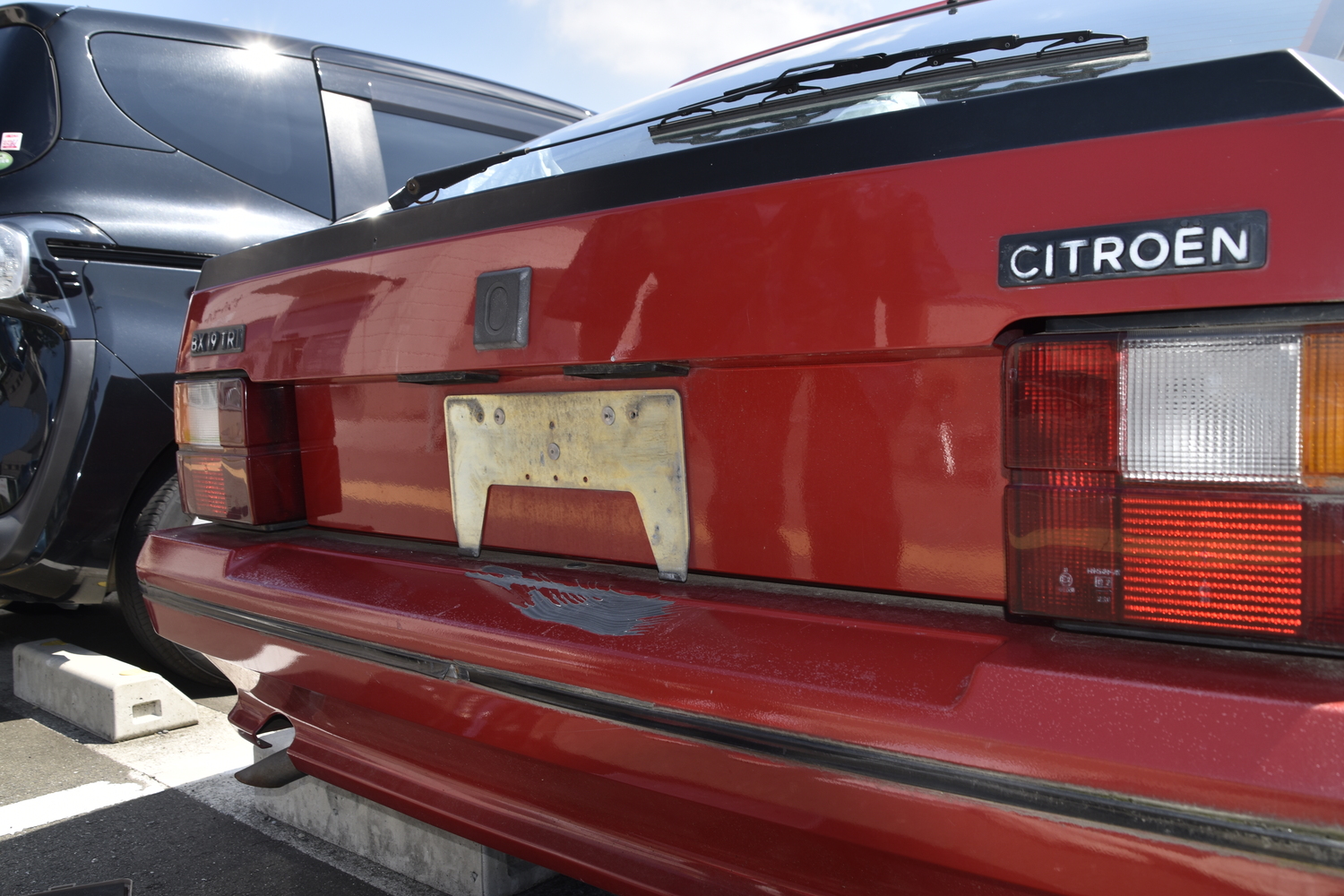 ナンバーを外した様子 〜 画像12