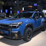 【画像】SUBARUの未来は「パーフォマンス」と「アドベンチャー」の二刀流！　エンジンもBEVも両立して走りの愉しさを追求!!　【ジャパンモビリティショー2025】 〜 画像1