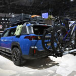 【画像】SUBARUの未来は「パーフォマンス」と「アドベンチャー」の二刀流！　エンジンもBEVも両立して走りの愉しさを追求!!　【ジャパンモビリティショー2025】 〜 画像2