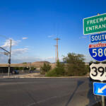 映画のイメージとは全然違う! 結構マナーもルールも厳格に守るアメリカのクルマ事情