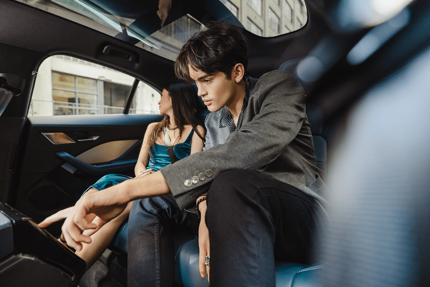 無人タクシーの車内 〜 画像8