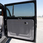 【画像】庶民車のビートルを魔改造！　リムジン化した通称「ロールスワーゲン」はハリウッドスターも虜にした１台だった 〜 画像12