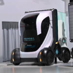 【画像】トラックにもバスにもなる「人」が登場! いすゞ「VCCC」が目から鱗のモビリティだった【ジャパンモビリティショー2025】 〜 画像12