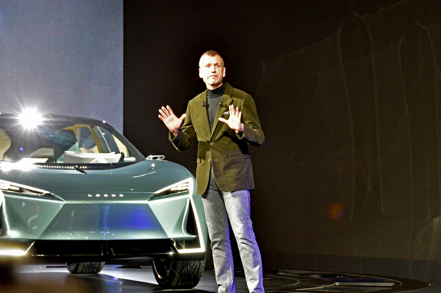 サイモン・ハンフリーズ氏