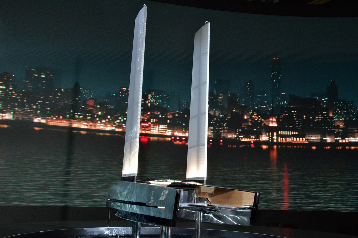 小さな模型に詰め込まれた巨大なロマン「カタマラン コンセプト」が目指す未来 〜 画像6