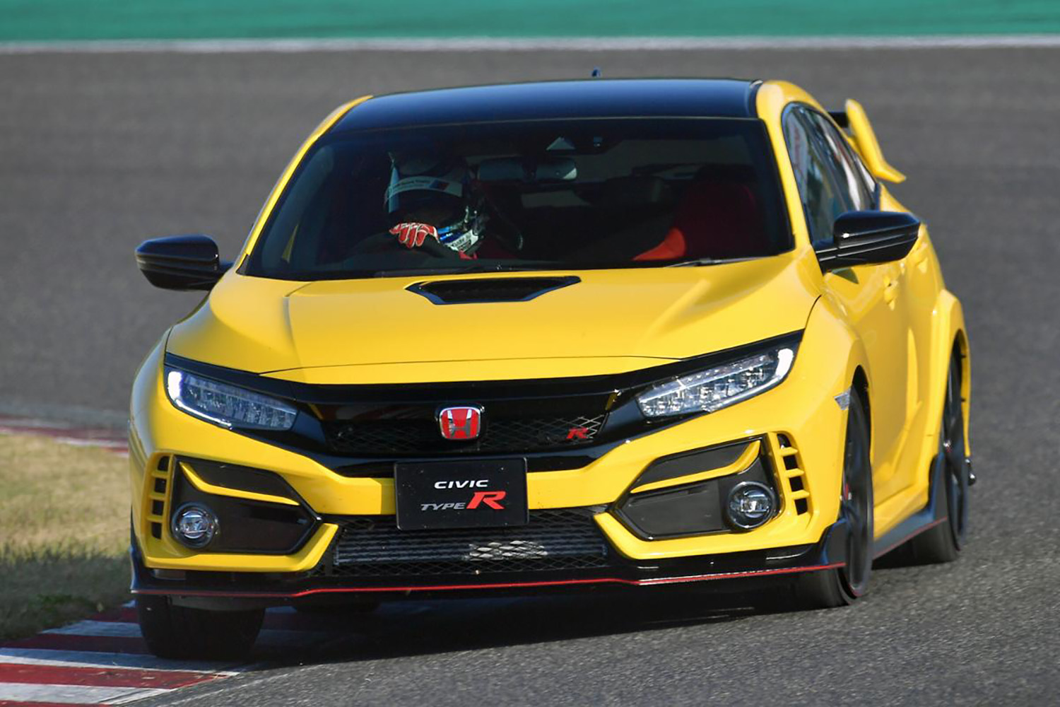 ホンダ・シビックタイプRイエローリミテッドエディション 〜 画像4
