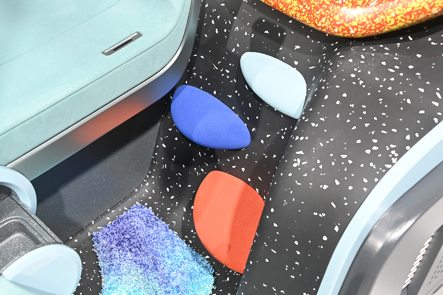 ダイハツ・ミゼットXの車内