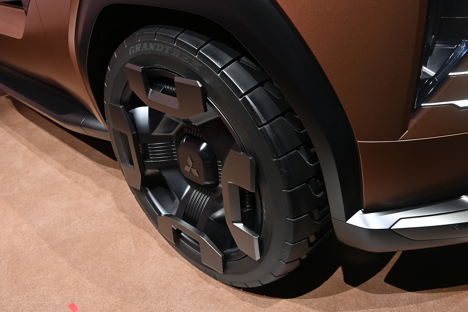 「ELEVANCE Concept」に隠された三菱デザインの秘密 〜 画像11