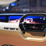 【画像】「今後の三菱はどんどんシンプルになる」ってダイナミックシールドはどうなるの!?　「ELEVANCE Concept」のデザインに隠された「格、鍛、純」の秘密【ジャパンモビリティショー2025】 〜 画像29