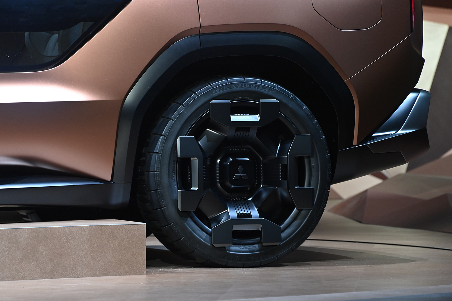 「ELEVANCE Concept」に隠された三菱デザインの秘密 〜 画像47