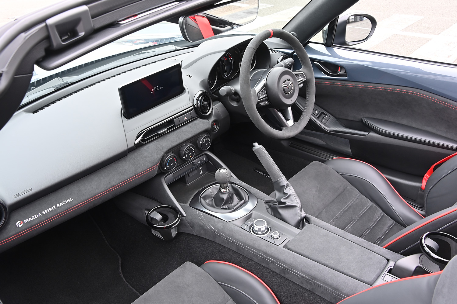 MAZDA SPIRIT RACINGロードスター＆12Rの詳細が明らかに 〜 画像53