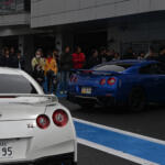 【画像】富士スピードウェイが「Ｒ」一色に染まる！　世界最大規模のGT-Rの祭典「R’sミーティング2025」を開催 〜 画像230