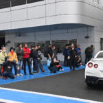 【画像】富士スピードウェイが「Ｒ」一色に染まる！　世界最大規模のGT-Rの祭典「R’sミーティング2025」を開催 〜 画像196