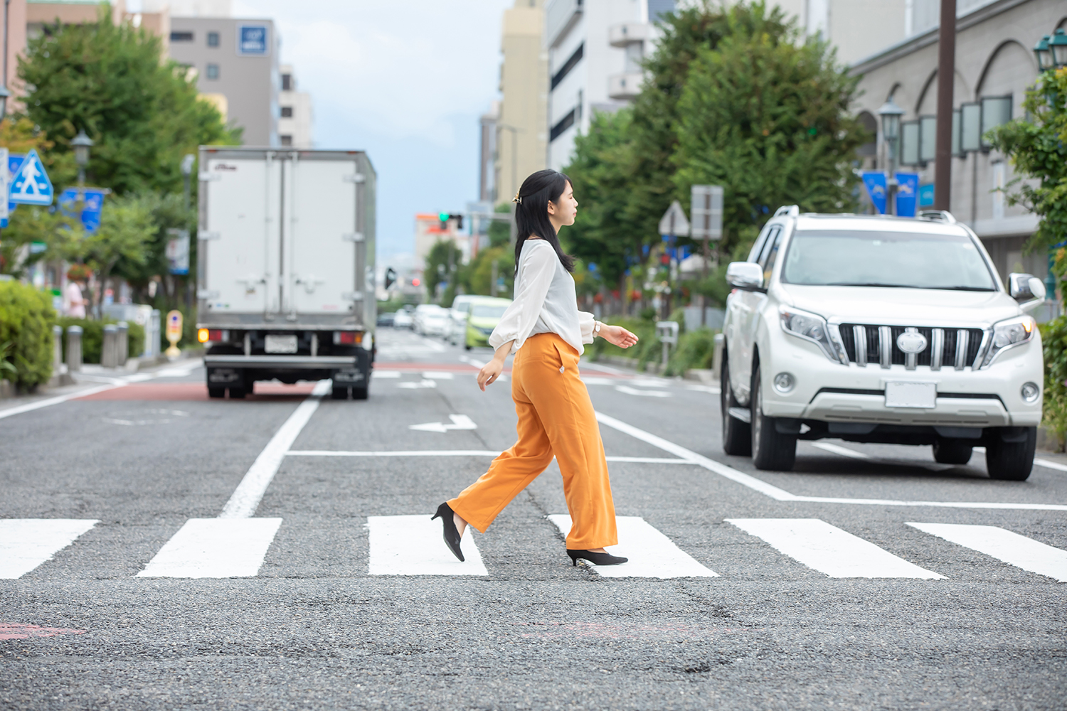横断歩道のイメージ