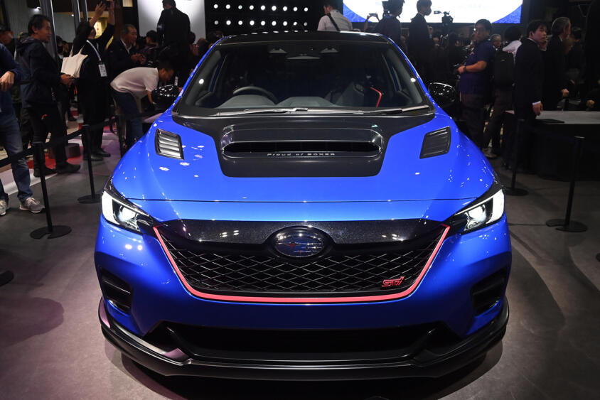 スバルはやっぱりクルマ好きを裏切らない! 実質WRXの後継の純エンジン+MT車とBEVのハイパフォーマンスカー2台を世界初公開!【ジャパンモビリティショー2025】