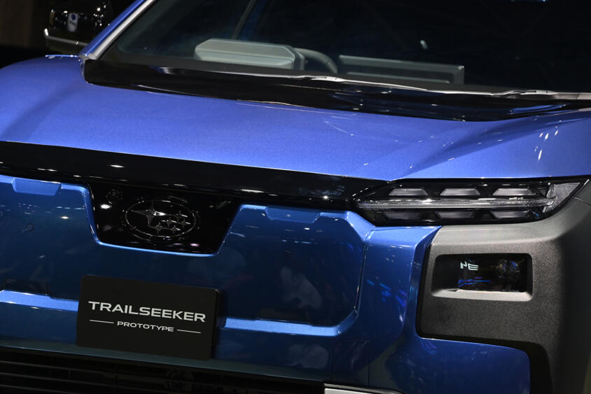 スバルからソルテラよりも速くてオフ感満点のBEVが爆誕! しかも生産は群馬って聞きゃスバリストは「トレイルシーカー」に注目必至【ジャパンモビリティショー2025】