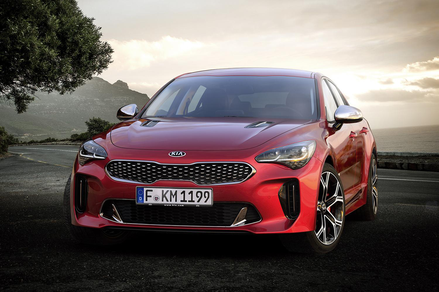 KIAスティンガー