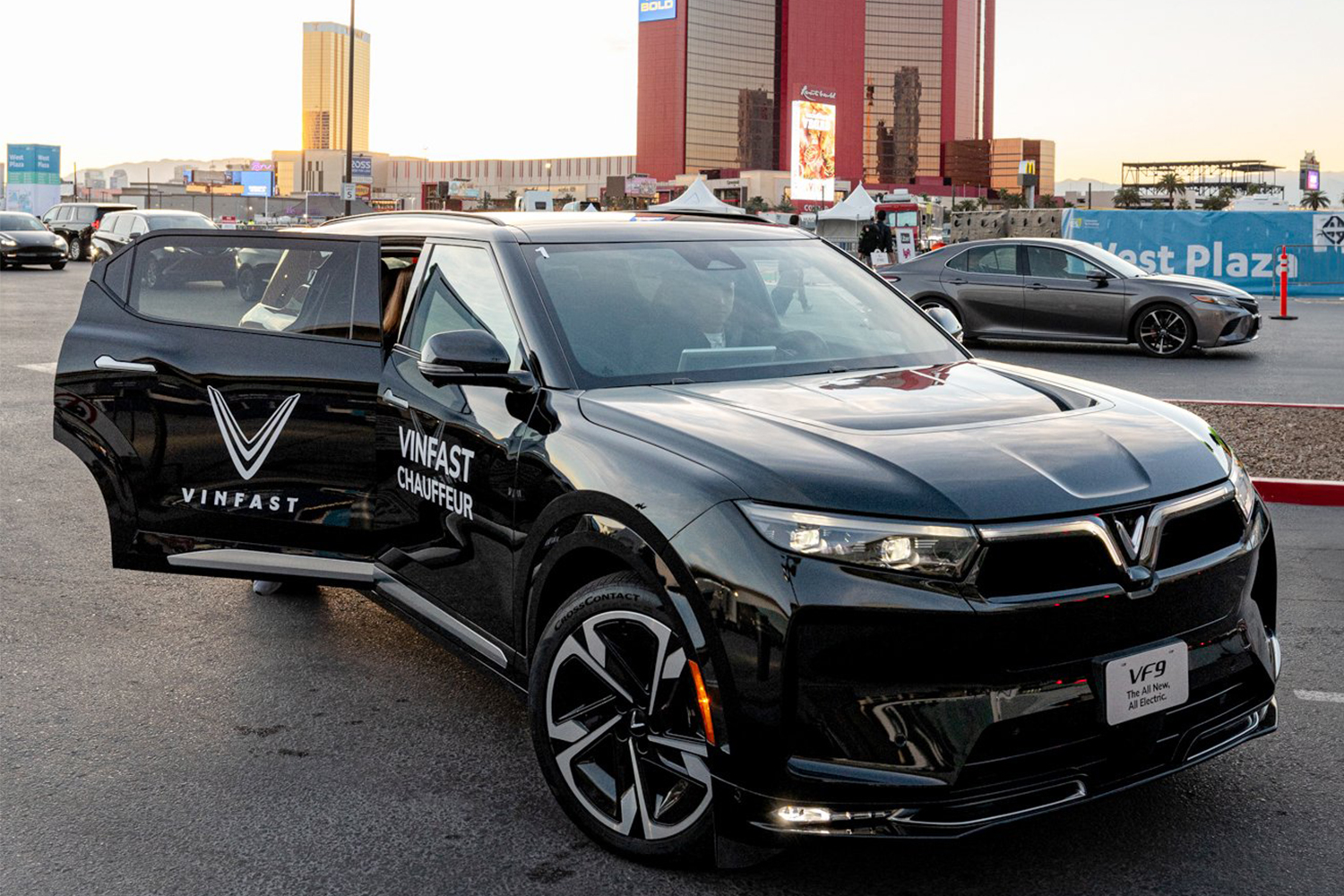 アメリカで展示されているヴィンファストの車両