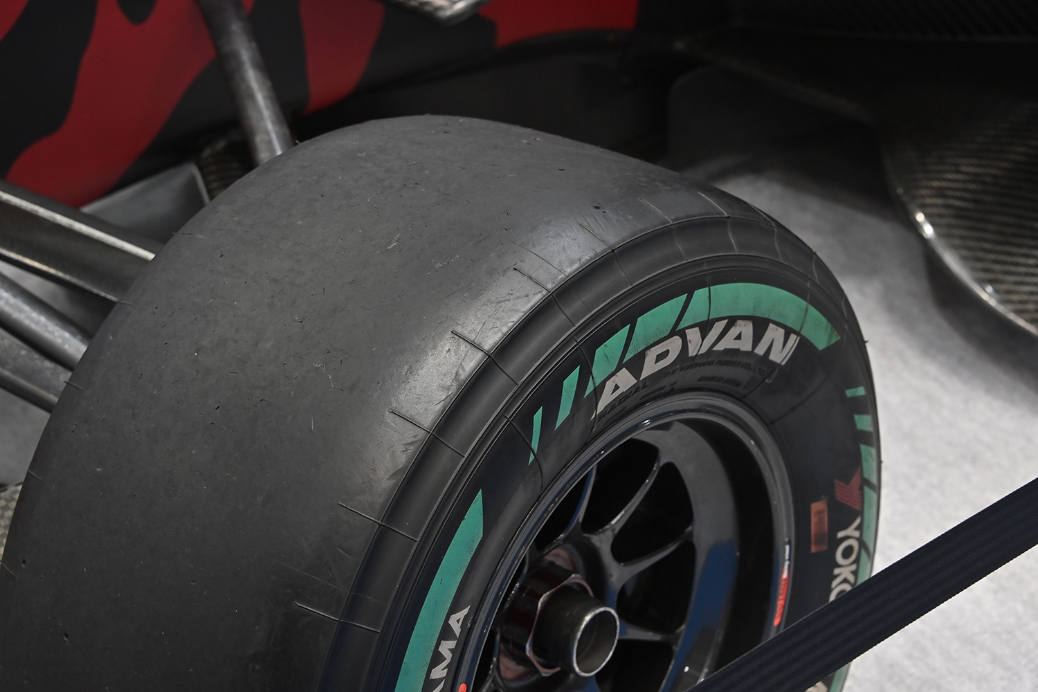 ヨコハマタイヤブースに展示中のサスティナブルタイヤはクルマ好き必見 〜 画像4