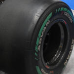 【画像】子どもはフォーミュラカーに乗って大人はその横でお勉強!?　アブラヤシにオレンジの皮も使ってるヨコハマタイヤがエコだった【ジャパンモビリティショー2025】 〜 画像5