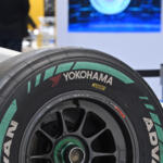 【画像】子どもはフォーミュラカーに乗って大人はその横でお勉強!?　アブラヤシにオレンジの皮も使ってるヨコハマタイヤがエコだった【ジャパンモビリティショー2025】 〜 画像8