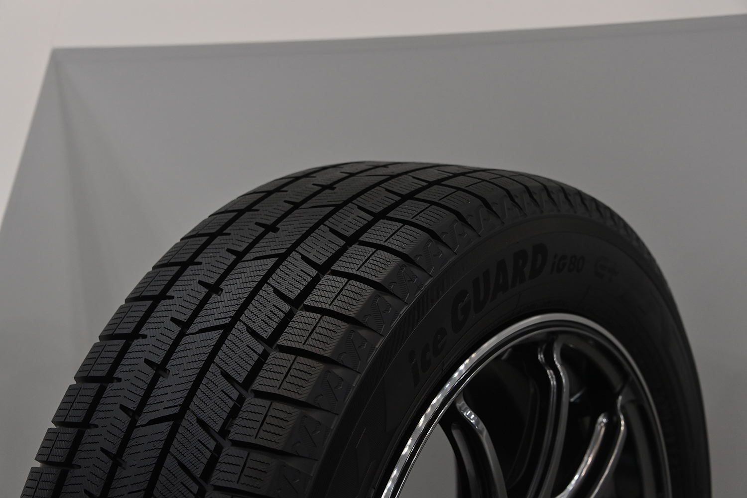 ヨコハマタイヤブースに展示中のサスティナブルタイヤはクルマ好き必見 〜 画像14